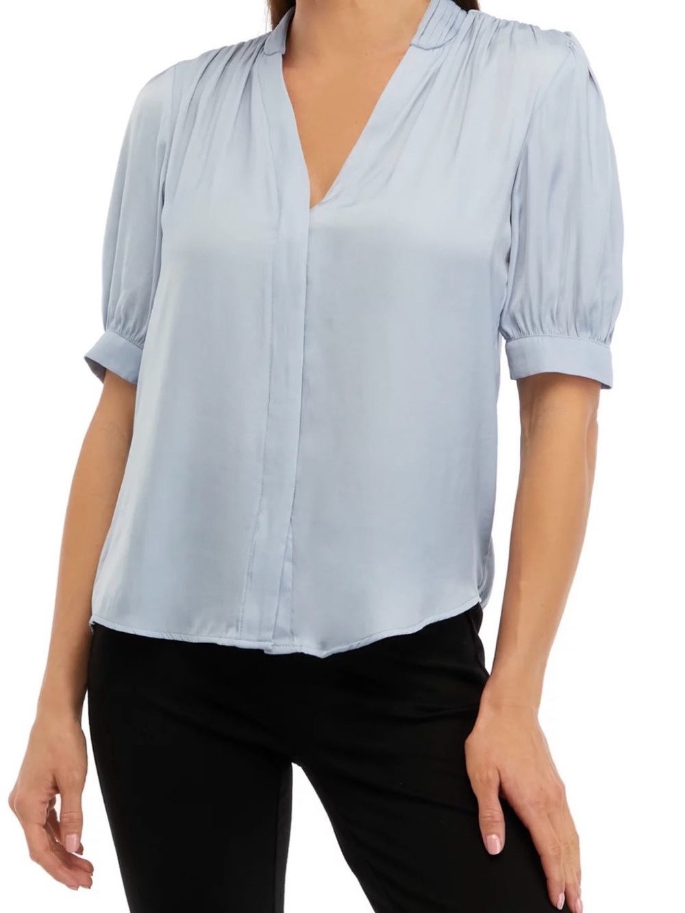 Philosophy Short Puff Sleeve Collared Blouse